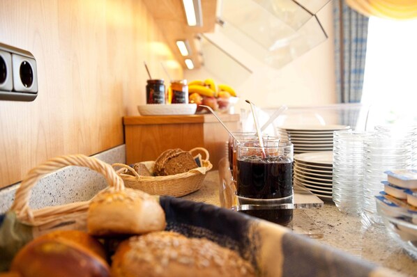 Petit déjeuner buffet compris tous les jours