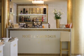 Bar (on property) - Hotel Court Wellness & Spa (Kedzierzyn Kozle)