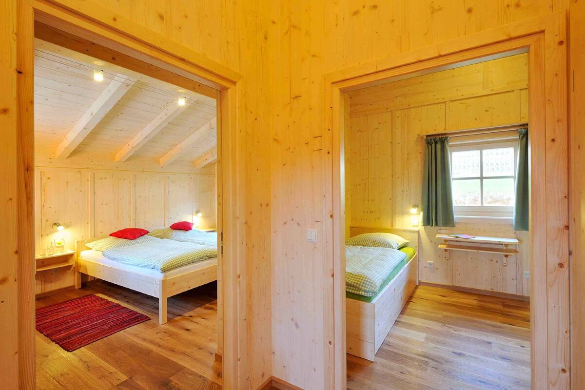 木屋 (Hochries) | 2 多间卧室、笔记本电脑工作区、免费婴儿床、免费 WiFi