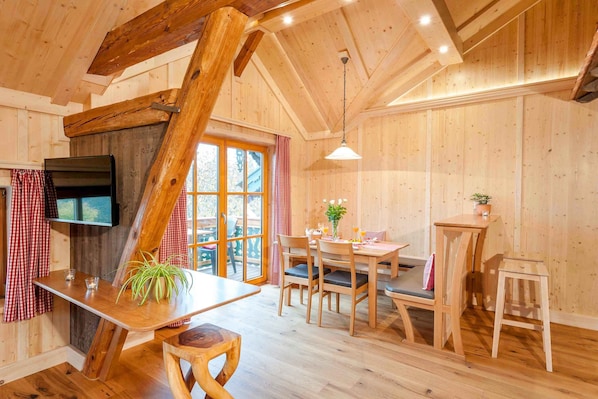 Condo (Sternenstadl) | 2 habitaciones y decoración personalizada 