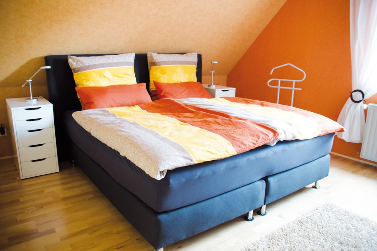 Desk, iron/ironing board, free WiFi, bed sheets