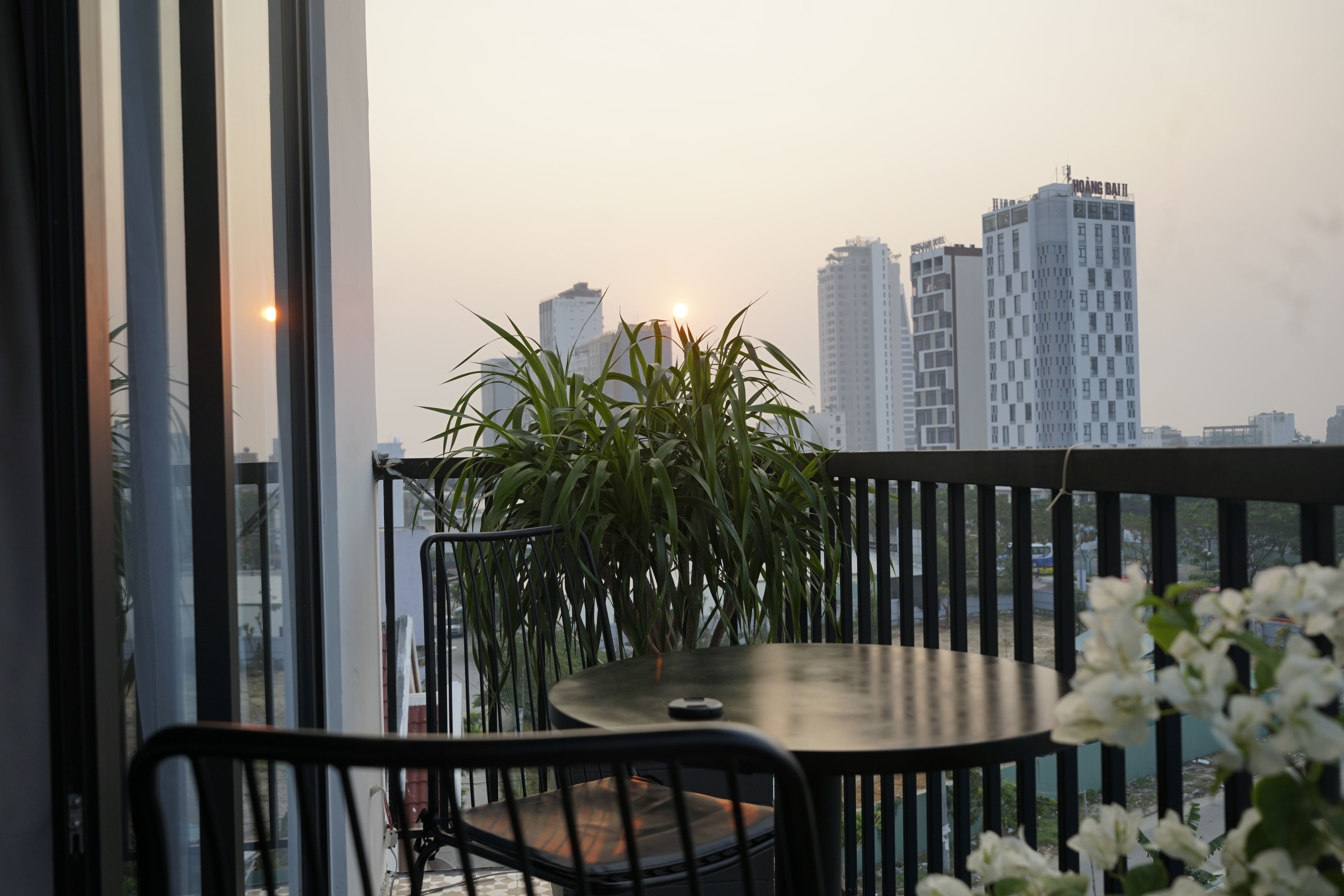 family studio, city view | beach/ocean view