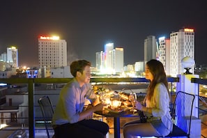 Khu ẩm thực cho cặp đôi