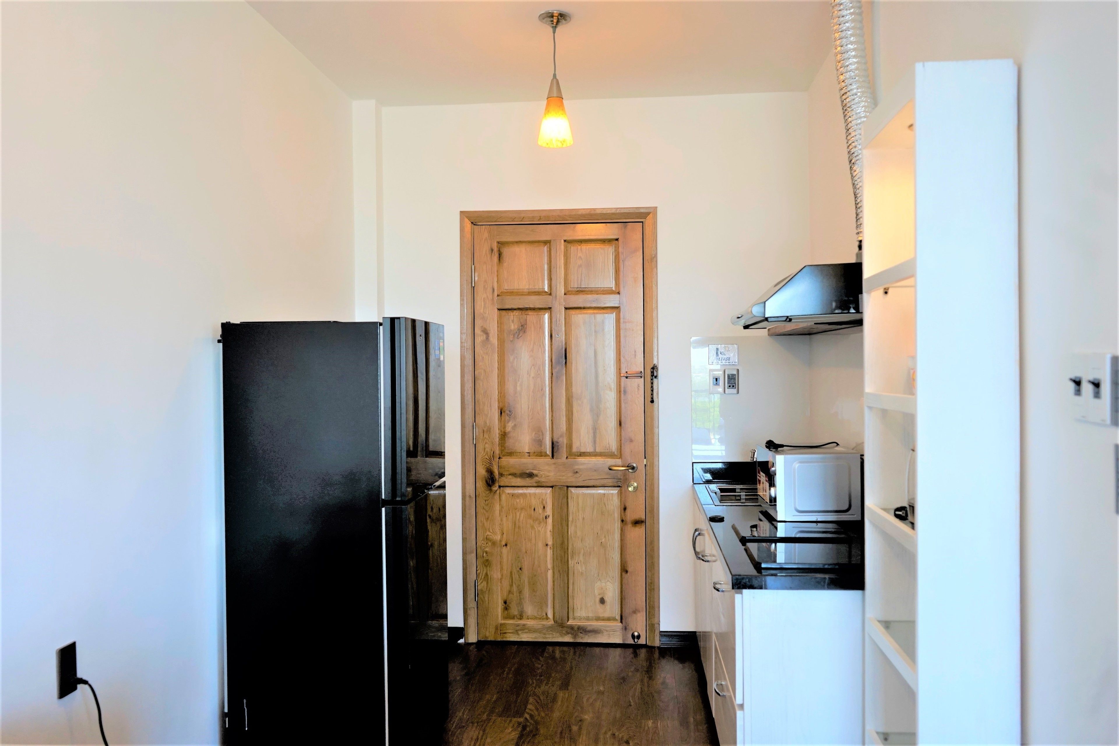 family studio, city view | private kitchen | fridge, coffee/tea maker, electric kettle, paper towels
