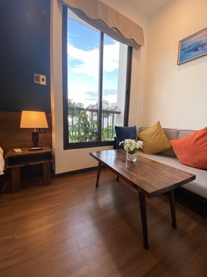 Minibar, skrivbord, mörkläggningsgardiner och gratis wi-fi