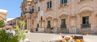 Palazzo Montalbano