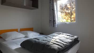Mobile Home, 2 Bedrooms (Déclik) | 2 bedrooms, individually decorated, individually furnished