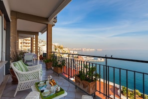 Suite, 2 Bedrooms | Balcony