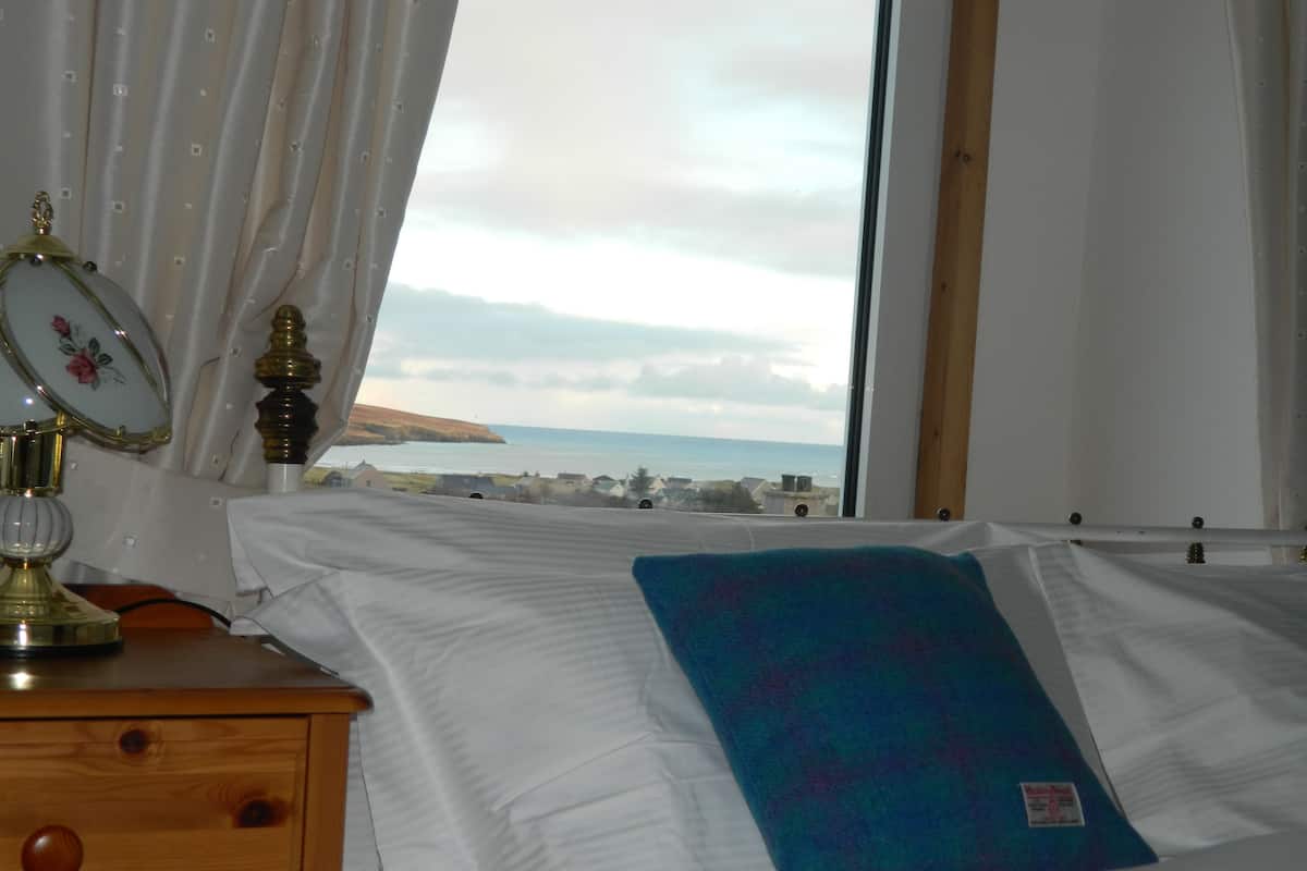 1 habitación, sábanas de algodón egipcio y ropa de cama de alta calidad