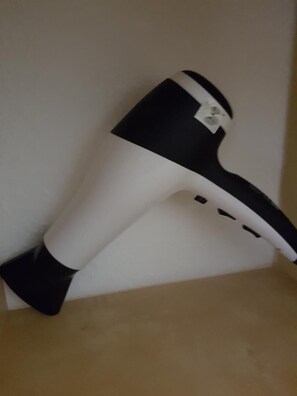 Apartamento, 2 habitaciones | 2 dormitorios, escritorio, sistema de insonorización