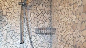 Apartemen, 2 kamar tidur | Kamar mandi