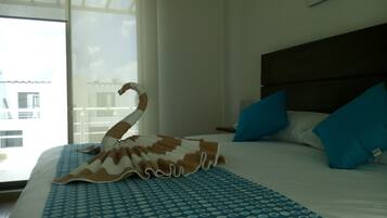 Casa, para no fumadores | 3 habitaciones, wifi gratis y ropa de cama
