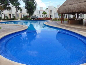 Outdoor pool - Villa Happy by Akua (Playa del Carmen)