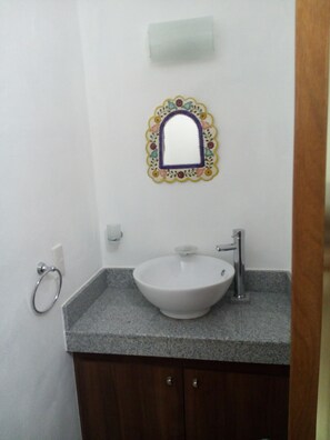 Bathroom - Casa Majo by Akua (Playa del Carmen)