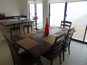 Casa, para no fumadores | Servicio a la habitación