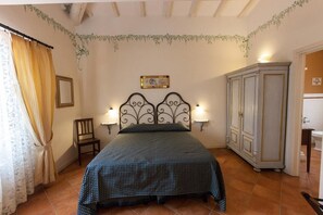 Habitación doble superior | Cunas gratuitas, camas extra y wifi gratis