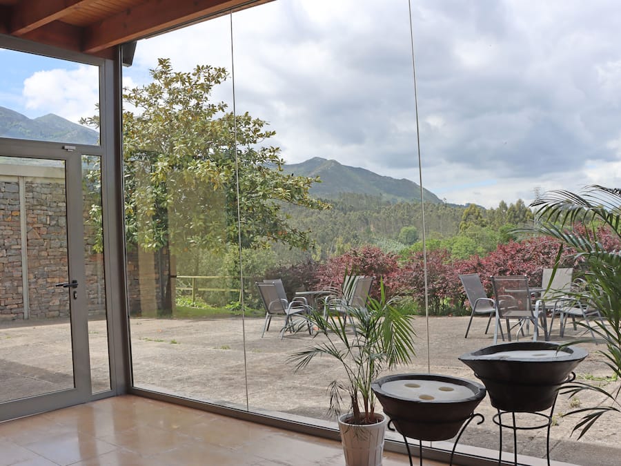 TV màn hình phẳng