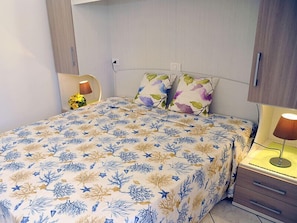 Duplex, 3 Bedrooms | 3 bedrooms, cribs/infant beds - Best Piano Terra (Comacchio)