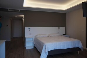 Gratis babybedden, beddengoed, rolstoeltoegang