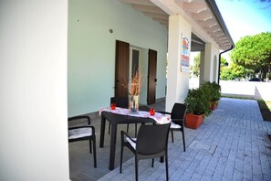 Duplex, 2 Bedrooms | Terrace/patio - Tigli F 6 Su Due Livelli (Comacchio)