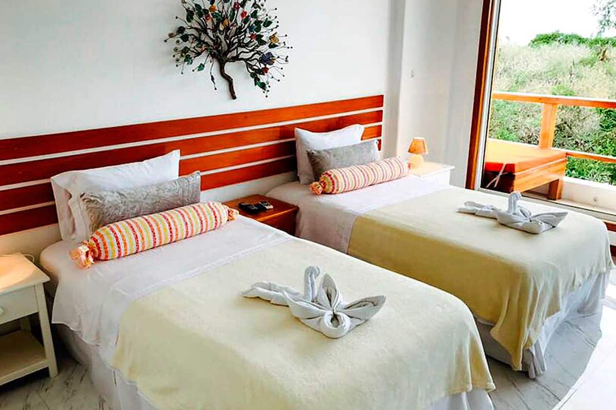 Deluxe Villa, 3 Bedrooms, Lagoon View | Down duvets, in-room safe, blackout curtains, soundproofing