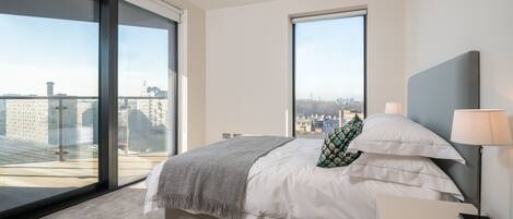 อพาร์ทเมนท์ (2 Bedrooms) | 2 ห้องนอน, เครื่องนอนระดับพรีเมียม, พื้นที่ทำงานแบบใช้แล็ปท็อป