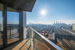 Apartment (2 Bedrooms) | Balcony - Modern Family Home close to Victoria Station (London)
