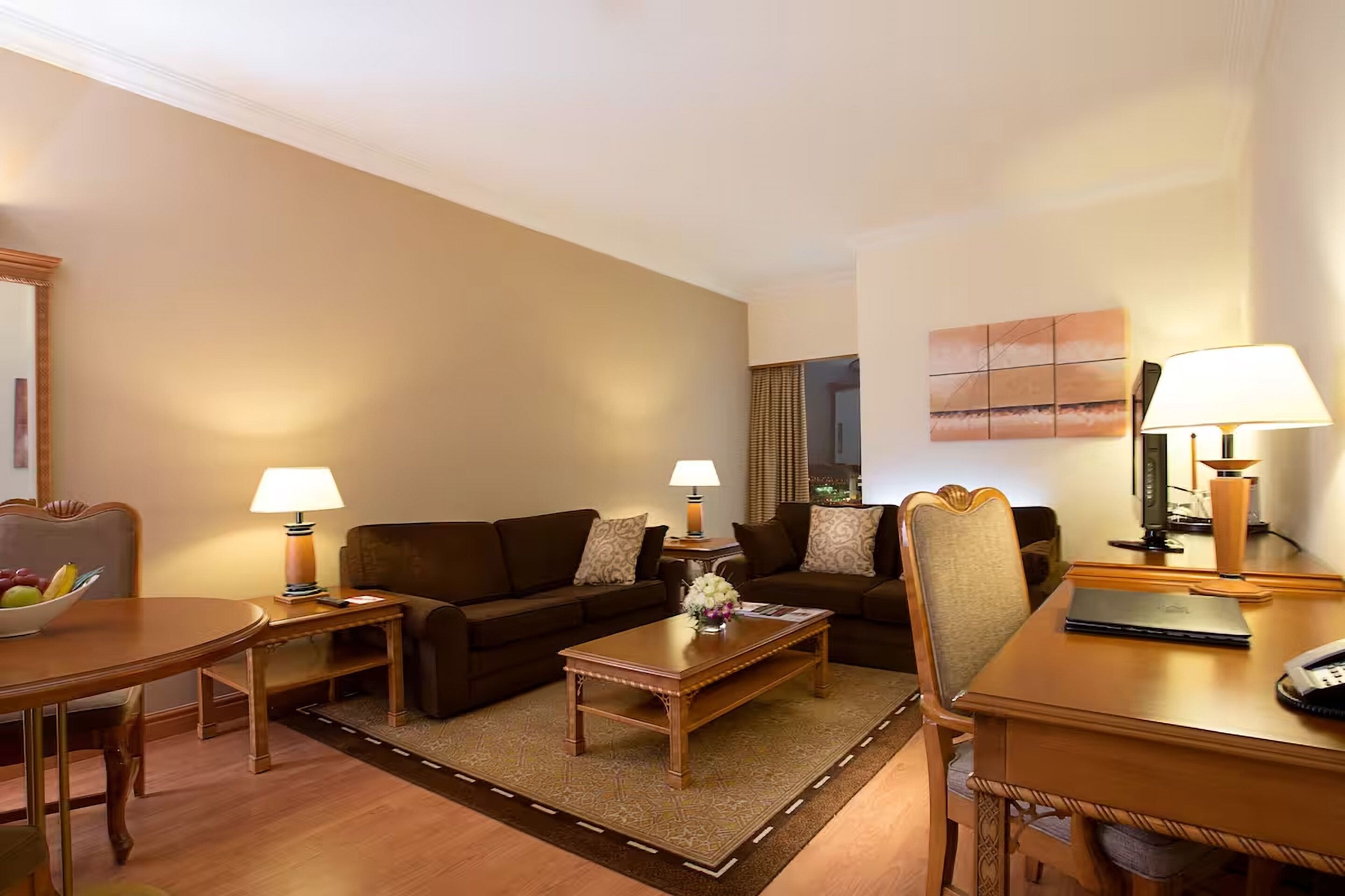 Foto - Millennium Plaza Downtown Suites