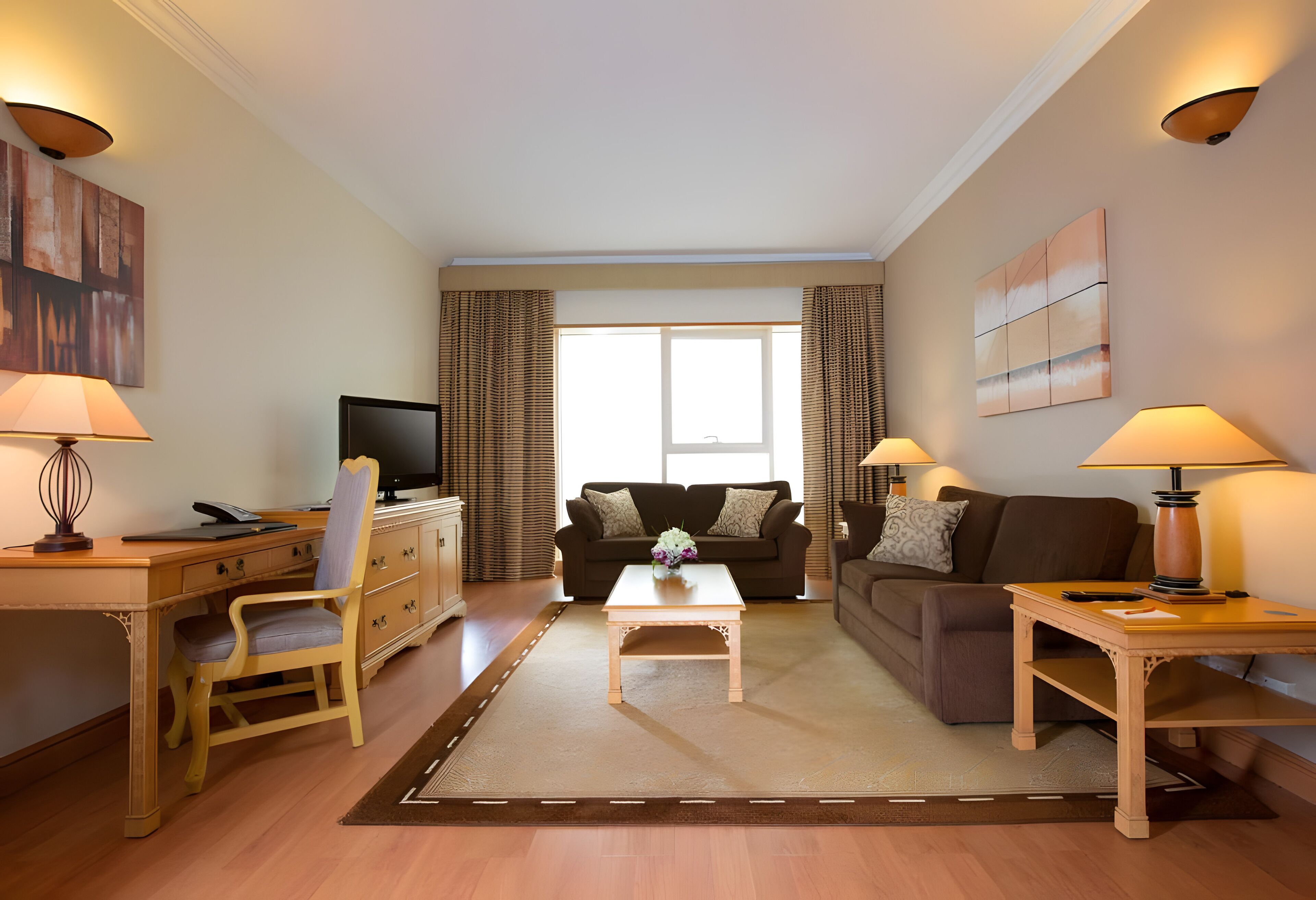 Foto - Millennium Plaza Downtown Suites