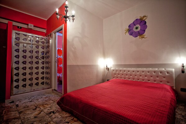 Comfort Room, Non Smoking, City View