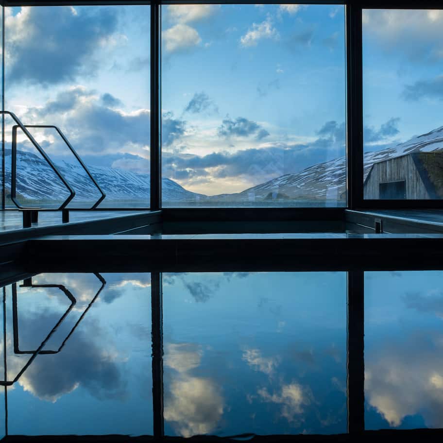 Indoor pool, outdoor pool