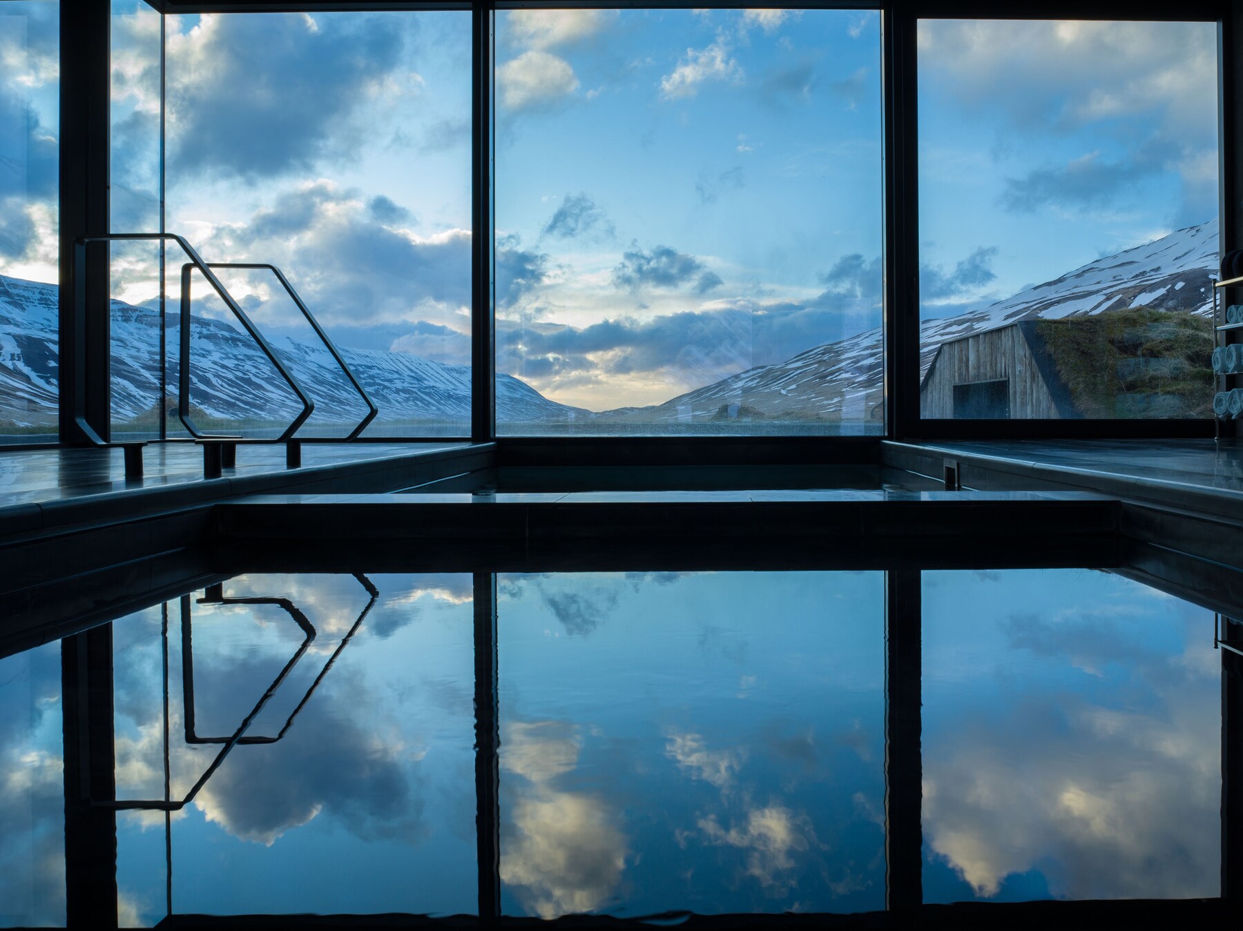 Indoor pool, outdoor pool