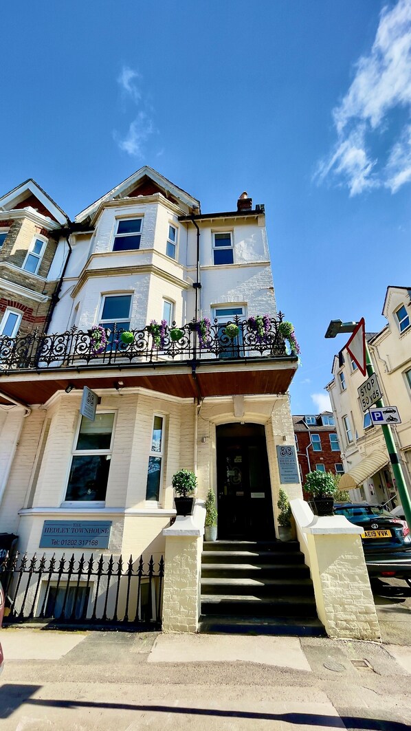 Front of property - The Hedley Townhouse (Bournemouth)