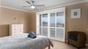 4 bedrooms, iron/ironing board, free WiFi, bed sheets - Mistral, Gerroa, South Coast (Gerroa)