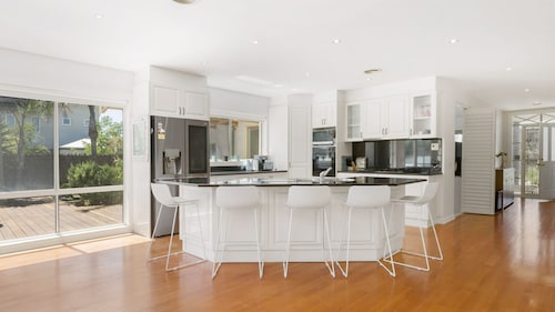 DIAMOND BAY RETREAT - SORRENTO