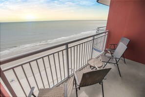 Property grounds - Beautiful 17th floor 2 bed, 2 bath oceanfront condo at the Grand Atlantic Resort (Myrtle Beach)