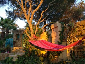 Property grounds - Charming converted  Gozo holiday home (Ghasri)