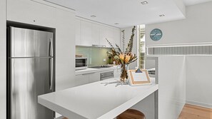 Fridge, microwave, dishwasher, toaster - A Touch Of Class - Forget The Car! (Lorne)