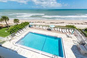 Piscine extérieure, piscine chauffée