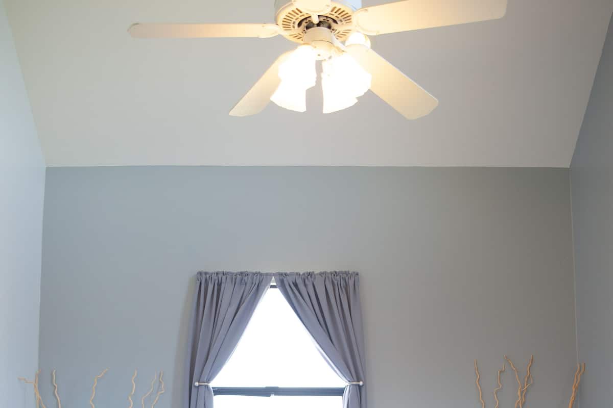 Protea Room | Premium bedding, down duvets, pillow-top beds, blackout curtains