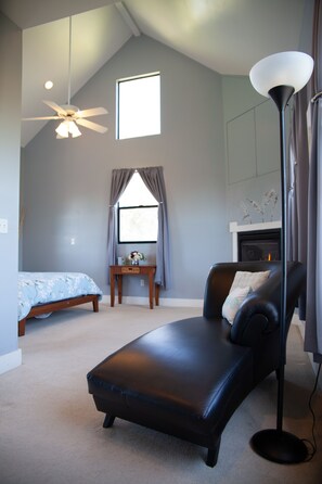 Protea Room | 高档床上用品、羽绒被、加厚床垫、特色装修