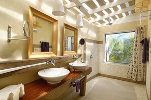 Luxury Villa, Multiple Bedrooms, Private Pool (For 22 people) | Bathroom | Shower, free toiletries, hair dryer, bidet