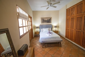 2 bedrooms, iron/ironing board, free WiFi, bed sheets - Centro Historico Casa with Outdoor Roof Top Space (Mazatlan)