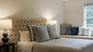 6 bedrooms, iron/ironing board, free WiFi, bed sheets