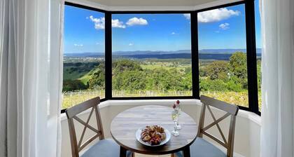Bimbadeen Estate, Villa 5 - Ein romantisches Zimmer mit Aussicht!