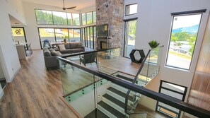Interior - GLASS HOUSE: Bright Township (Bright)