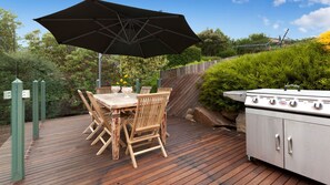 Outdoor dining - DROMANA BAY VIEWS - DROMANA (Dromana)