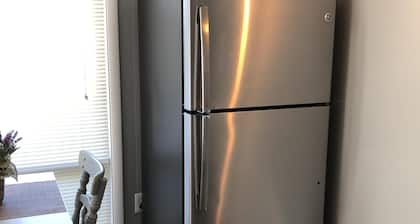 Capital City Condo #1 close to Interstate, Water Park, Restaurants and Shopping