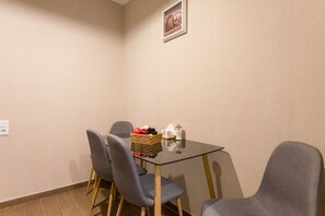 Dineren
