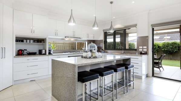 Fridge, microwave, oven, dishwasher